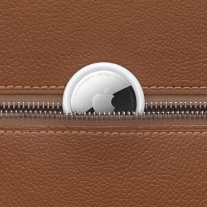 Apple AirTag 4 pack. Keep track of and find your keys, wallet, luggage, backpack, and more. Simple one-tap set up with iPhone or iPad
